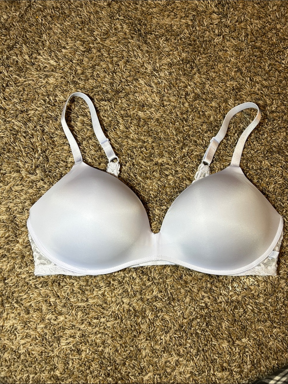 Victoria’s Secret Lightly Padded Everyday Bra